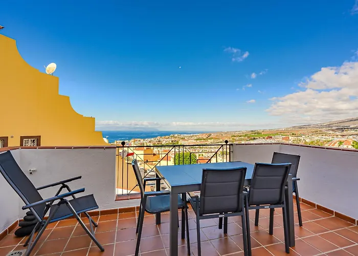 In Balcon Del Atlantico Costa Adeje (Tenerife)